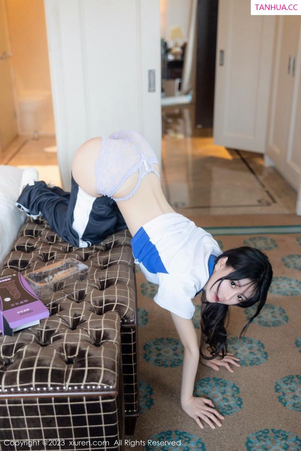   [XiuRen]高清写真图 2023.07.14 No.7085 幼幼 学生美腿第42张图片
